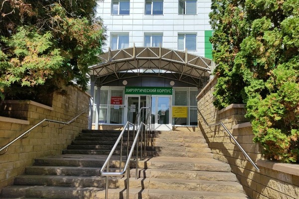 Светильник смотровой передвижной ЭМА в ОГБУЗ Белгородский Онкологический Диспансер (г. Белгород)