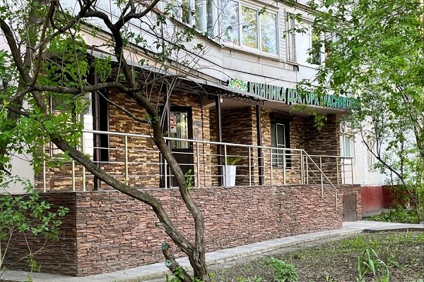 ЭХВЧ Sensitec ES-80 в Сеть Клиник доктора Красниковой (г. Москва)