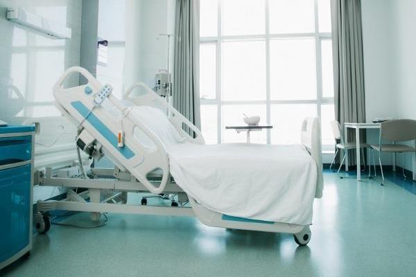 Виды и назначение функциональных медицинских кроватей, критерии выбора medcub