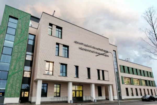 Устройство для перекладывания больных Samarit в медицинский центр "XXI век" (Ленинградская область)