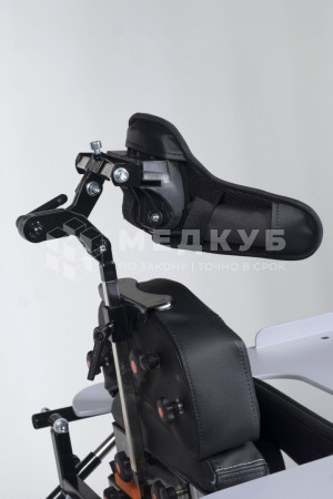 Опора для стояния (вертикализатор) RT RTX18 заднеопорная, рекомендованная комплектация medcub