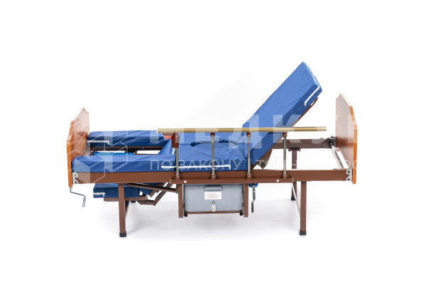 Кровать функциональная МЕТ TARYS (DM-350) со складными боковыми ограждениями, на ножках medcub