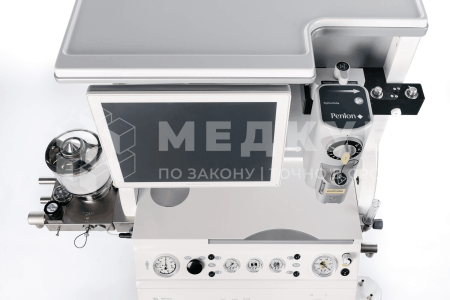 Наркозно-дыхательный аппарат Chirana Venar Media medcub