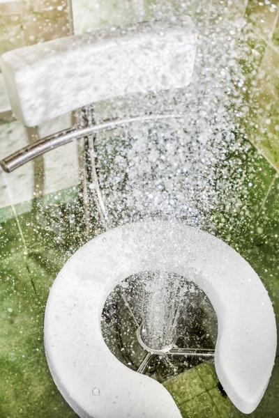 Восходящий (промежностный) водолечебный душ Физиотехника с поясничной форсункой medcub