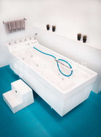 Гидромассажная ванна Физиотехника Гольфстрим для подводного душ-массажа medcub