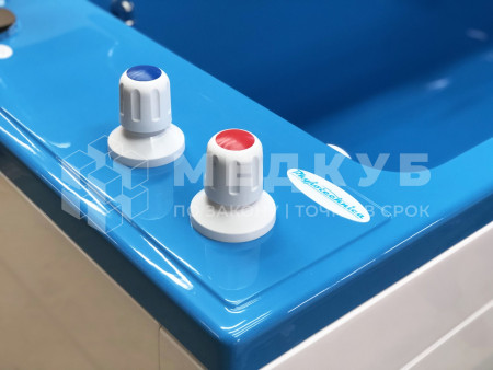 Ванна водолечебная Физиотехника Оккервиль с плоским дном для подводного душ-массажа medcub